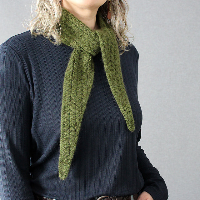 Elisabeth Scarf by Lisa Hannes